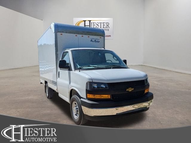 2025 Chevrolet Express Cutaway 3500